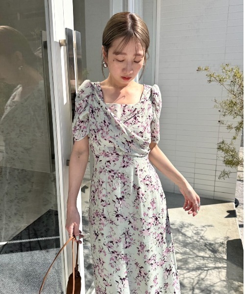 スナイデル　レーヨンカシュクールプリントワンピース SNIDEL｜【00サイズあり】レーヨンカシュクールプリント