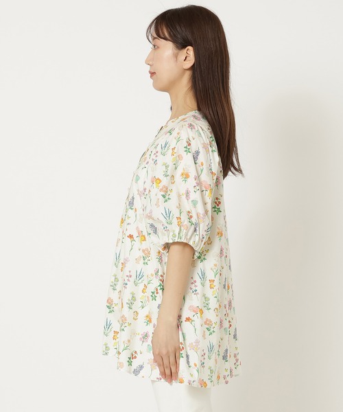 Jolly Poupee(ジョリープッペ)の「【22fabric】花の木/ブラウス(シャツ/ブラウス・レディース・ネイビー/ベージュ・42/38/46)」の9枚目の写真