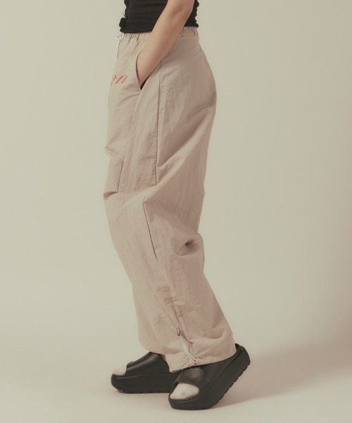BLANK (ブランク)の「Lettering Logo Wide Pants/レタリングロゴワイドパンツ(その他パンツ・レディース・ブラック/グレー・FREE)」の19枚目の写真