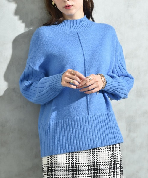 INTERPLANET(インタープラネット)の「7G袖ワイドリブハイネックプルオーバー(ニット/セーター・レディース・ブラック/グリーン/ベージュ/オレンジ/ブルー・FREE)」の4枚目の写真