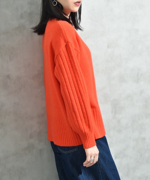 INTERPLANET(インタープラネット)の「7G袖ワイドリブハイネックプルオーバー(ニット/セーター・レディース・ブラック/グリーン/ベージュ/オレンジ/ブルー・FREE)」の12枚目の写真