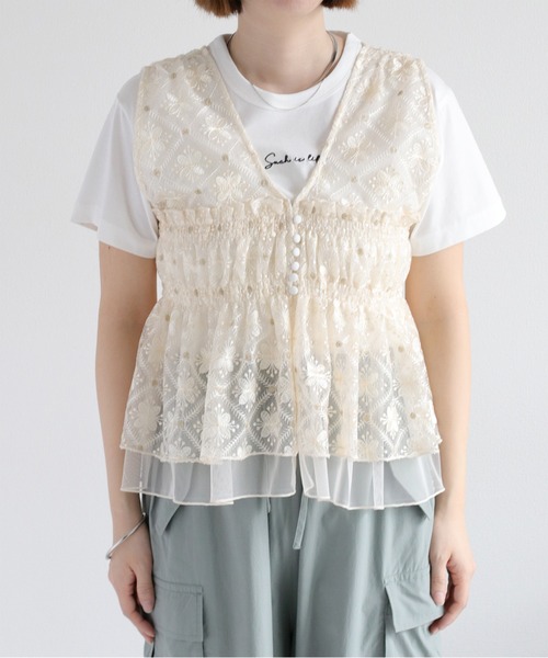 cepo（セポ）の「チュールレース刺繍ビスチェ（シャツ/ブラウス・レディース・オフホワイト/ブラック・M）」の22枚目の写真