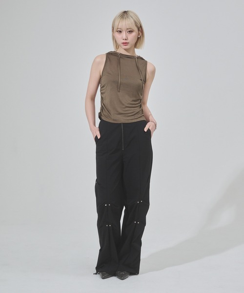 ENVYM（アンビー）の「タックナイロンパンツ（その他パンツ・レディース・ブラック/グレー・FREE）」の21枚目の写真