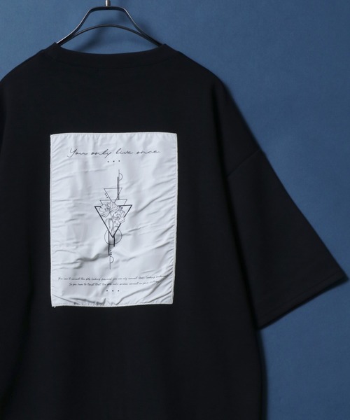 ANPAS(アンパス)の「Cool Touch Ponte Fabric Flower&Geometry Back Print T-shirt/ポンチ バックプリント デザインプリント 半袖 Tシャツ レディース メンズ(Tシャツ/カットソー・メンズ・ブラック系その他/ホワイト系その他2/ブラック系その他3/ブラック系その他2/ホワイト系その他/ホワイト系その他3・M/L)」の1枚目の写真