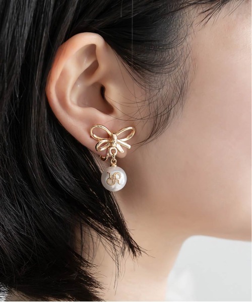 RANDA(ランダ)の「モノグラムリボンイヤリング(イヤリング・レディース・ゴールド/シルバー・FREE)」の6枚目の写真