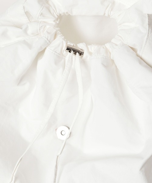 Heather(ヘザー)の「ナイロンリボンリュック 497301(バックパック/リュック・レディース・ブラック/ホワイト・ONE SIZE)」の4枚目の写真