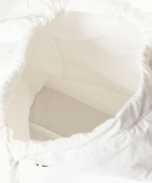 Heather(ヘザー)の「ナイロンリボンリュック 497301(バックパック/リュック・レディース・ブラック/ホワイト・ONE SIZE)」の3枚目の写真