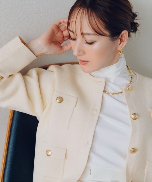 UR'S（ユアーズ）の「ゴールド釦ニットカーディガン/ジャケット（ノーカラージャケット・レディース・アイボリー/ブラック/グレー系その他・S/L/M）」の20枚目の写真