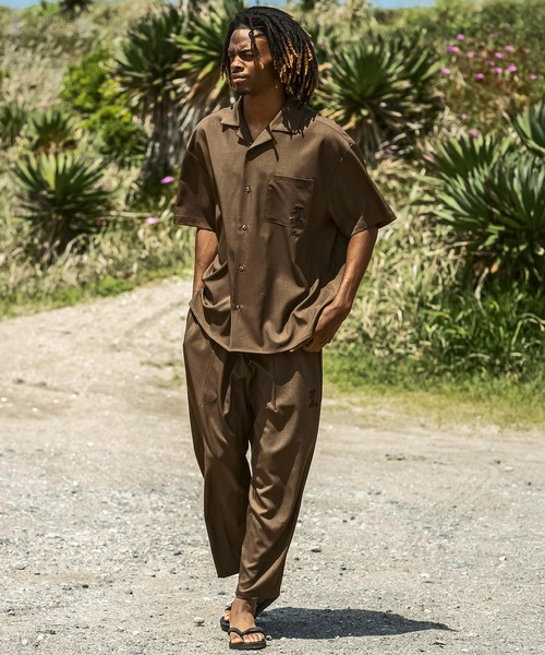 Mark Gonzales（マーク・ゴンザレス）の「【WEB・直営店限定】MARK GONZALES ARTWORK COLLECTION(マーク ゴンザレス)パームツリー刺繍 オープンカラーシャツ 半袖シャツ（シャツ/ブラウス・メンズ・ブラウン/ブラック・M/L/XL）」の17枚目の写真