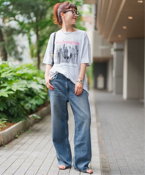 Spick & Span(スピックアンドスパン)の「upper hights/アッパーハイツ 別注THE CLARA(デニムパンツ・レディース・ダークブルー/ブルー・25/24/23/22)」の4枚目の写真