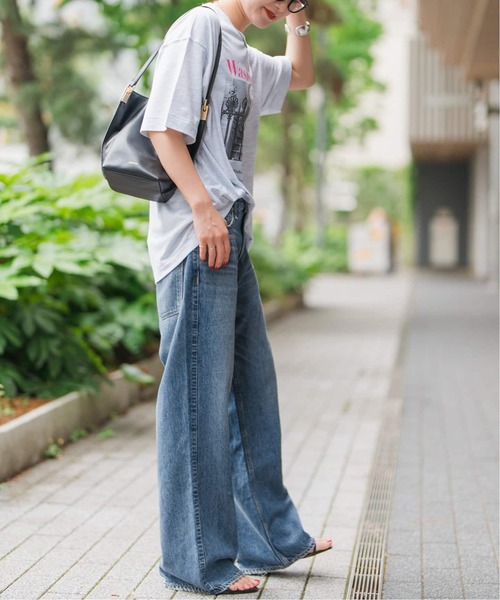 Spick & Span(スピックアンドスパン)の「upper hights/アッパーハイツ 別注THE CLARA(デニムパンツ・レディース・ダークブルー/ブルー・25/24/23/22)」の16枚目の写真