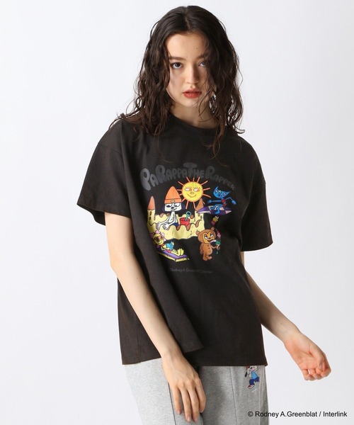 FOREVER 21（フォーエバー トゥエンティーワン）の「【パラッパラッパー】ピグメント加工グラフィックTシャツ（Tシャツ/カットソー・レディース・オフホワイト/チャコールグレー・FREE）」の11枚目の写真