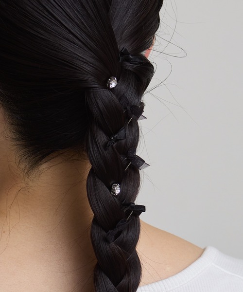 Zoule(ゾーラ)の「Zoule ゾーラ:rudans リボン ヘアピン セットUピン(ヘアピン・レディース・グレー/ブラック/ライトベージュ/カーキ・FREE)」の6枚目の写真