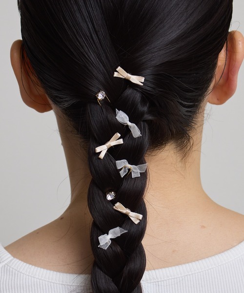 Zoule(ゾーラ)の「Zoule ゾーラ:rudans リボン ヘアピン セットUピン(ヘアピン・レディース・グレー/ブラック/ライトベージュ/カーキ・FREE)」の9枚目の写真