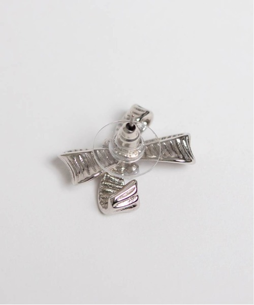 RANDA（ランダ）の「ビジューリボンピアス（ピアス（両耳用）・レディース・シルバー/ゴールド・FREE）」の9枚目の写真