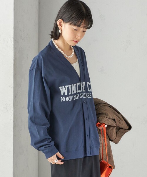 Odub(オーダブ)の「【SHIPS別注】Odub:Vネック ロゴ カーディガン(カーディガン/ボレロ・レディース・ライトグレー/ネイビー・ONE SIZE)」の19枚目の写真