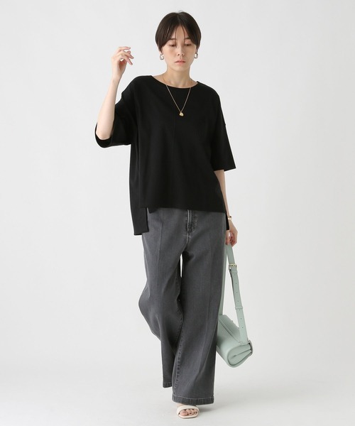 Elura（エルーラ）の「汗じみ軽減５分袖Ｔシャツ / 582969（Tシャツ/カットソー・レディース・キャメル/ホワイト/チャコールグレー/ブラック・FREE）」の19枚目の写真