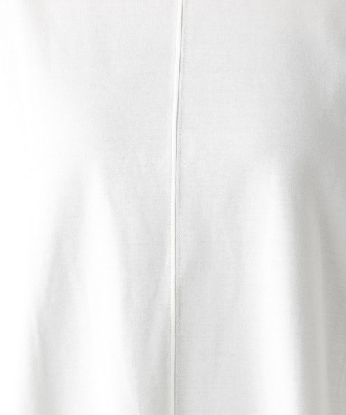 Elura（エルーラ）の「汗じみ軽減５分袖Ｔシャツ / 582969（Tシャツ/カットソー・レディース・キャメル/ホワイト/チャコールグレー/ブラック・FREE）」の8枚目の写真