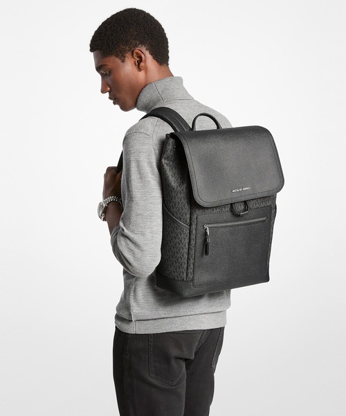 MICHAEL KORS（マイケルコース）の「HUDSON バックパック - MKシグネチャー（バックパック/リュック・メンズ・ブラック・FREE）」の2枚目の写真