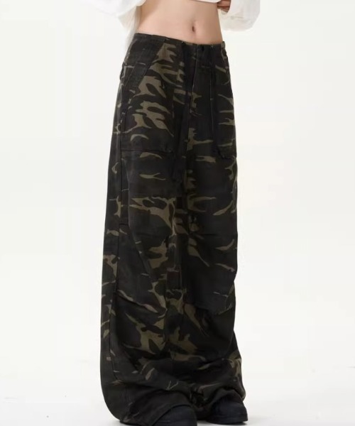 Chick（チック）の「camouflage pants/スナップボタンデザイン迷彩パンツ（デニムパンツ・レディース・カーキ・FREE）」の21枚目の写真