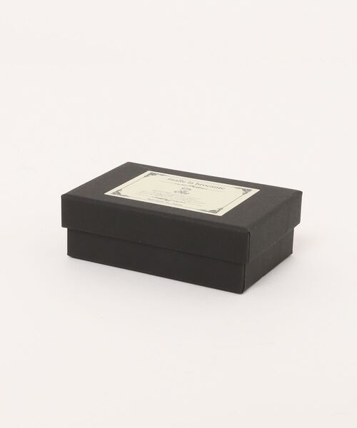 tone(トーン)の「【mallelabrocante/マルラブロカント】サージカルステンレス 天然石と苺のヴィンテージカボションのコラージュリング/金属アレルギー対応(リング・レディース・レッド/ホワイト・FREE)」の4枚目の写真