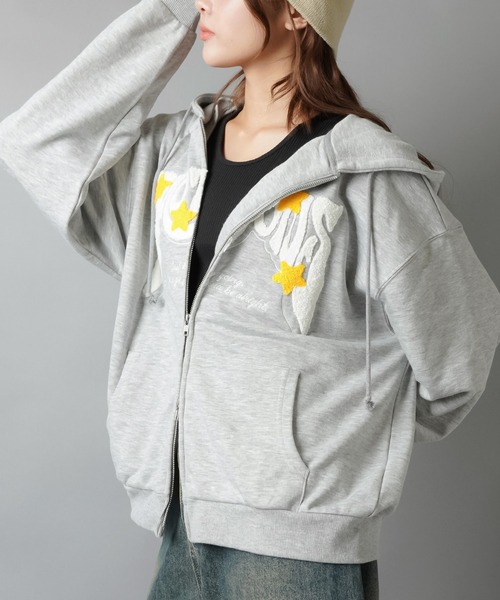 SPINNS（スピンズ）の「立体ロゴが主役★ストリートWジップフーディ/サガラ刺繍スター（パーカー・レディース・ブラック/杢グレー/オートミール/レッド・ONESIZE）」の8枚目の写真