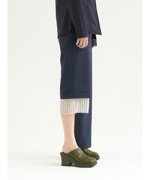 soduk(スドーク)の「one long trousers(スラックス・レディース・ブラック/グレー/ネイビー・S/M)」の11枚目の写真