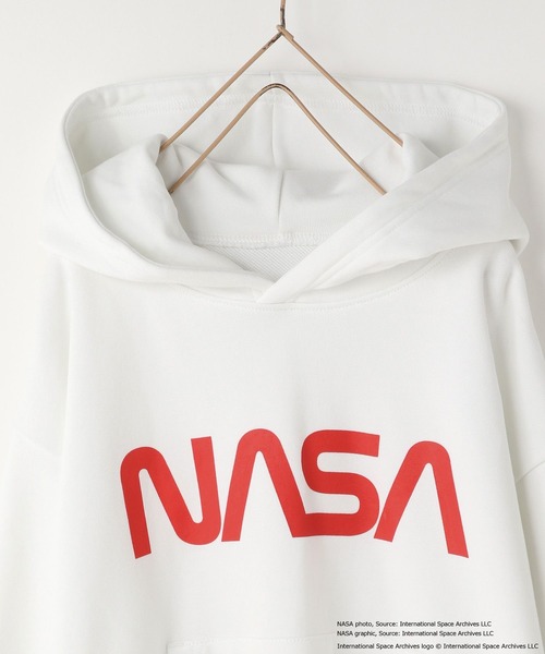 NASAロゴフーディー 593055（パーカー）｜LOWRYS FARM（ローリーズ