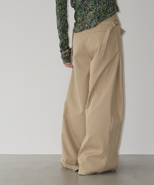 chuclla(チュクラ)の「サイドプリーツ ワイドパンツ chw25a068(その他パンツ・レディース・ベージュ・S/M/L)」の6枚目の写真