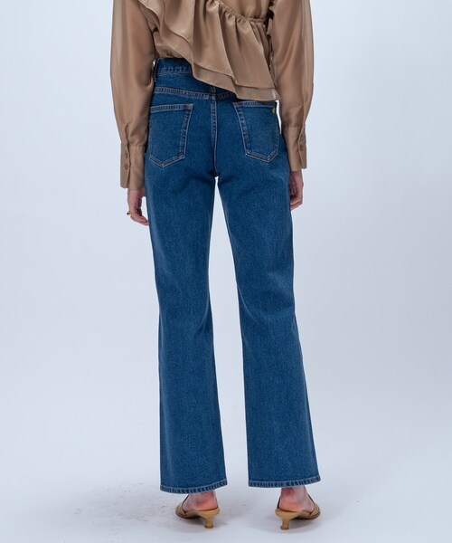 cloenc(クロエンス)の「【マシンウォッシュ】ストレッチデニムフレアパンツ(デニムパンツ・レディース・ブルー/ネイビー・01/02/03)」の7枚目の写真