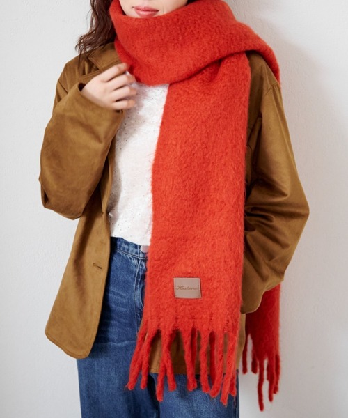 Kastane（カスタネ）の「【お気に入り1万人突破！/5色展開】フリンジマフラー（マフラー・レディース・ブラウン/レッド系その他/ベージュ/アイボリー/サックスブルー・FREE）」の5枚目の写真