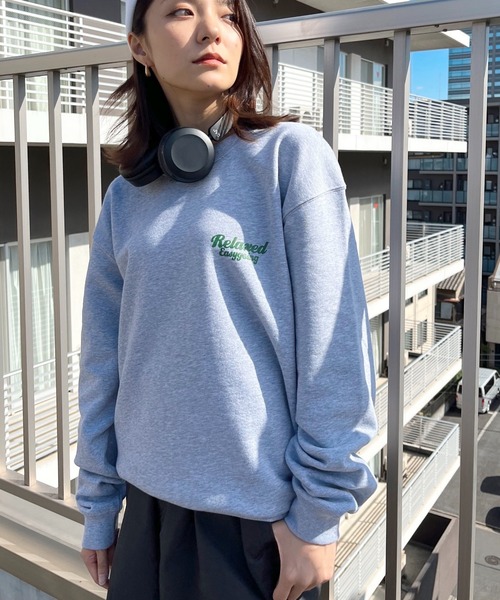 MODISH GAZE(モディシュガゼ)の「【MODISH GAZE】スモーキングガールRelaxed裏毛トレーナー(スウェット・メンズ・ホワイト/杢グレー/ブラック・MEDIUM/X-LARGE/LARGE)」の9枚目の写真