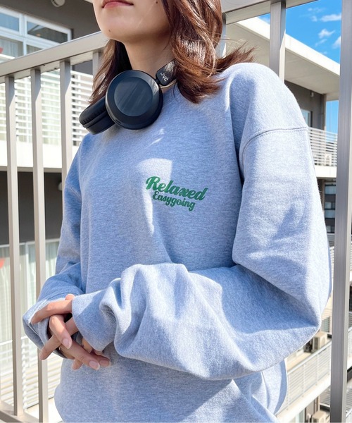 MODISH GAZE(モディシュガゼ)の「【MODISH GAZE】スモーキングガールRelaxed裏毛トレーナー(スウェット・メンズ・ホワイト/杢グレー/ブラック・MEDIUM/X-LARGE/LARGE)」の10枚目の写真
