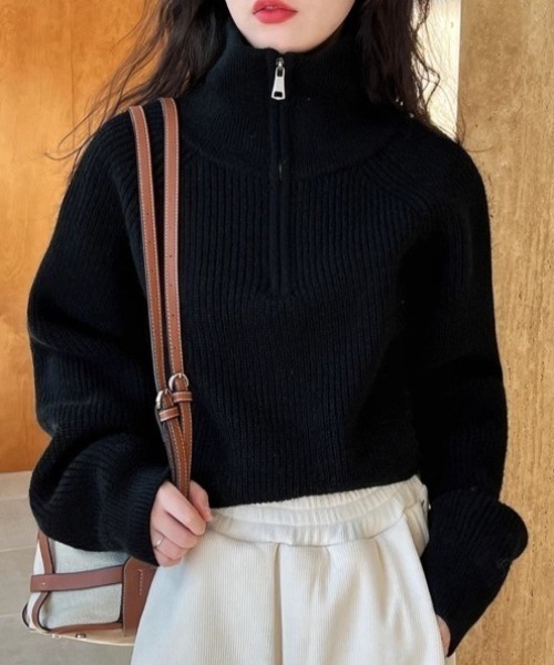 yuue' ( wear )（ユーイ）の「ハーフジップショートニットトップス（ニット/セーター・レディース・レッド/グレー/アイボリー/ブラック・FREE）」の3枚目の写真