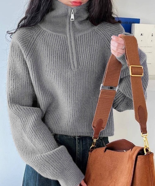 yuue' ( wear )（ユーイ）の「ハーフジップショートニットトップス（ニット/セーター・レディース・レッド/グレー/アイボリー/ブラック・FREE）」の21枚目の写真