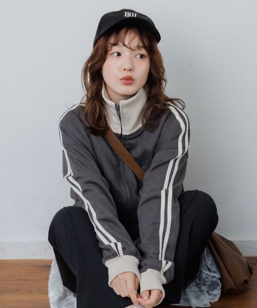 RETRO GIRL（レトロガール）の「スウェードトラックJK（その他アウター・レディース・ナチュラル/チャコールグレー/ダークブラウン・FREE）」の5枚目の写真