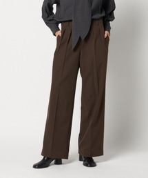 TUCK STRAIGHT PANTS