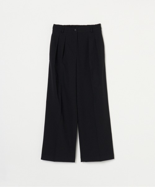 HELIOPOLE(エリオポール)の「TUCK STRAIGHT PANTS(その他パンツ・レディース・ブラック/ダークブラウン・36/38)」の1枚目の写真