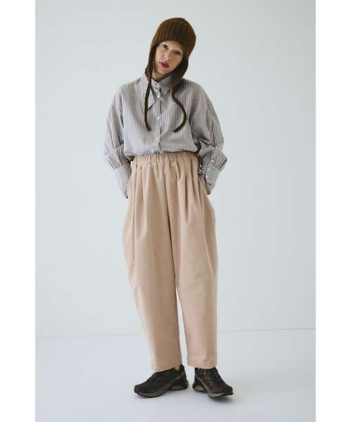 HeRIN.CYE(ヘリンドットサイ)の「Cocoon loose pants コクーンルーズパンツ(その他パンツ・レディース・オフホワイト/グレー/ブラウン/ピンク・FREE)」の4枚目の写真