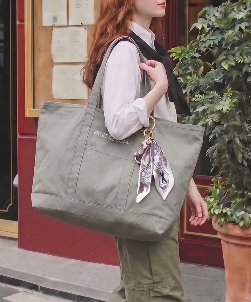 FRUIT OF THE LOOM（フルーツオブザルーム）の「【FRUIT OF THE LOOM】CANVAS BIG TOTE BAG（トートバッグ・レディース・グレー/ホワイト/ピンク/イエロー/ブラック・FREE）」の3枚目の写真