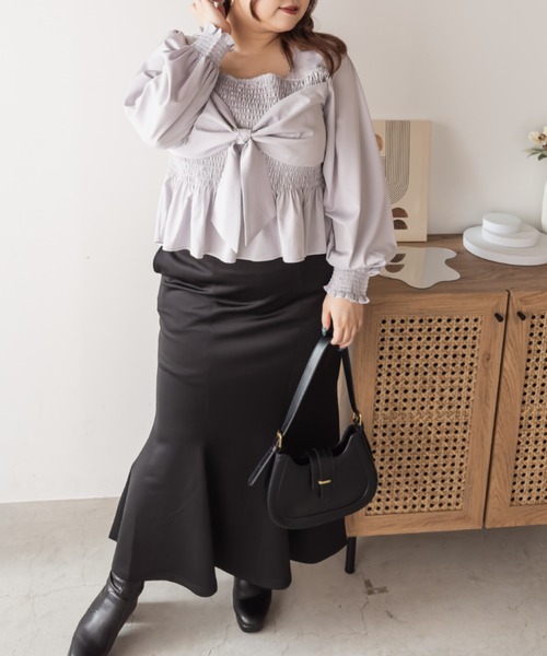 CLETTE(クレット)の「CLETTEオリジナルリボンデザイン長袖シャーリングブラウス(シャツ/ブラウス・レディース・ラベンダー/パープル/ネイビー・LL/3L/4L)」の15枚目の写真