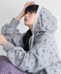 somari imagination（ソマリ イマジネーション）の「『花柄サーマルフードカットソー』（パーカー）」