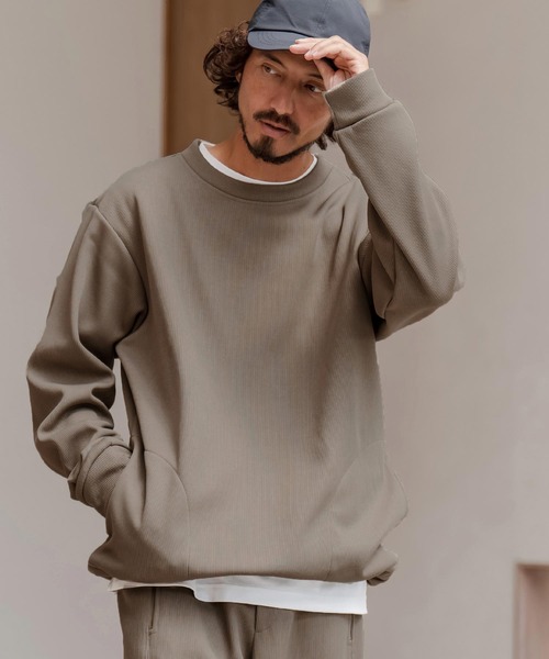 CAMBIO（カンビオ）の「msw1798-ドビー裏起毛ボンディングプルオーバースウェット（スウェット・メンズ・グレイッシュベージュ/ブラック/ホワイト・M/L/XL）」の14枚目の写真