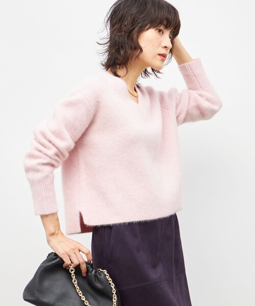 セール】《手洗い可能》ヘアリーストレッチVネックプルオーバーニット
