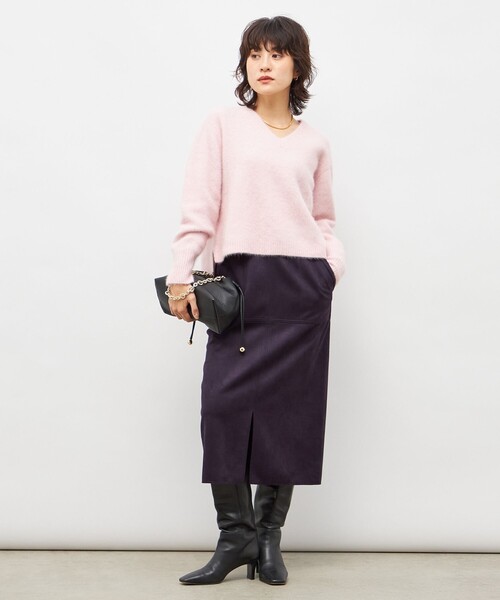 NOLLEY’S(ノーリーズ)の「《手洗い可能》ヘアリーストレッチVネックプルオーバーニット(ニット/セーター・レディース・キナリ/ネイビー/ベビーピンク/グレー・38)」の6枚目の写真