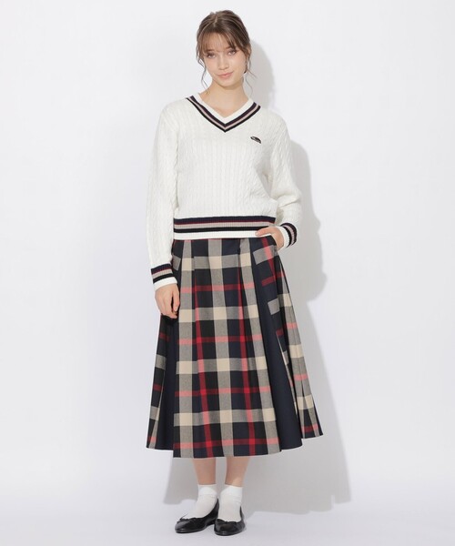 CB CRESTBRIDGE(シービークレストブリッジ)の「ヘッジホッグチルデンニット(ニット/セーター・レディース・オフホワイト/オレンジ/ネイビー・1/3)」の6枚目の写真