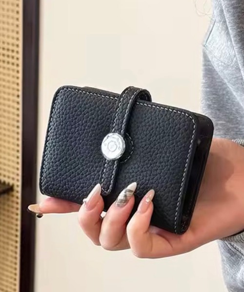 ammy.（エイミードット）の「【 ammy. / エイミードット 】 スクエア ストラップ カード ウォレット（カードケース・レディース・ブラウン/ブラック/ベージュ・FREE）」の15枚目の写真