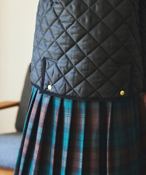 FREAK'S STORE（フリークスストア）の「TRADITIONAL WEATHERWEAR × FREAK'S STORE/トラディショナルウェザーウェア 別注 ARKLEY/別注 アークリー（ノーカラージャケット・レディース・ブラック/ネイビー・34/36）」の7枚目の写真