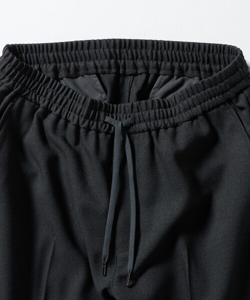 A DAY IN THE LIFE UNITED ARROWS(アデイインザライフユナイテッドアローズ)の「起毛 サージ ワイド イージーパンツ<A DAY IN THE LIFE>(スラックス・メンズ・ブラック/ダークグレー/モカ・M/S/L)」の12枚目の写真
