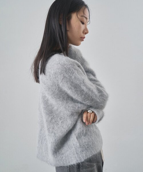 Whim Gazette（ウィムガゼット）の「スーリーアルパカクルーネックプルオーバー（ニット/セーター・レディース・ライトグレー/ピンク/モカ・FREE）」の7枚目の写真